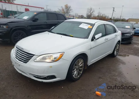 2013 Chrysler 200 Limited from USA, damaged, VIN 1C3CCBCG6DN747169